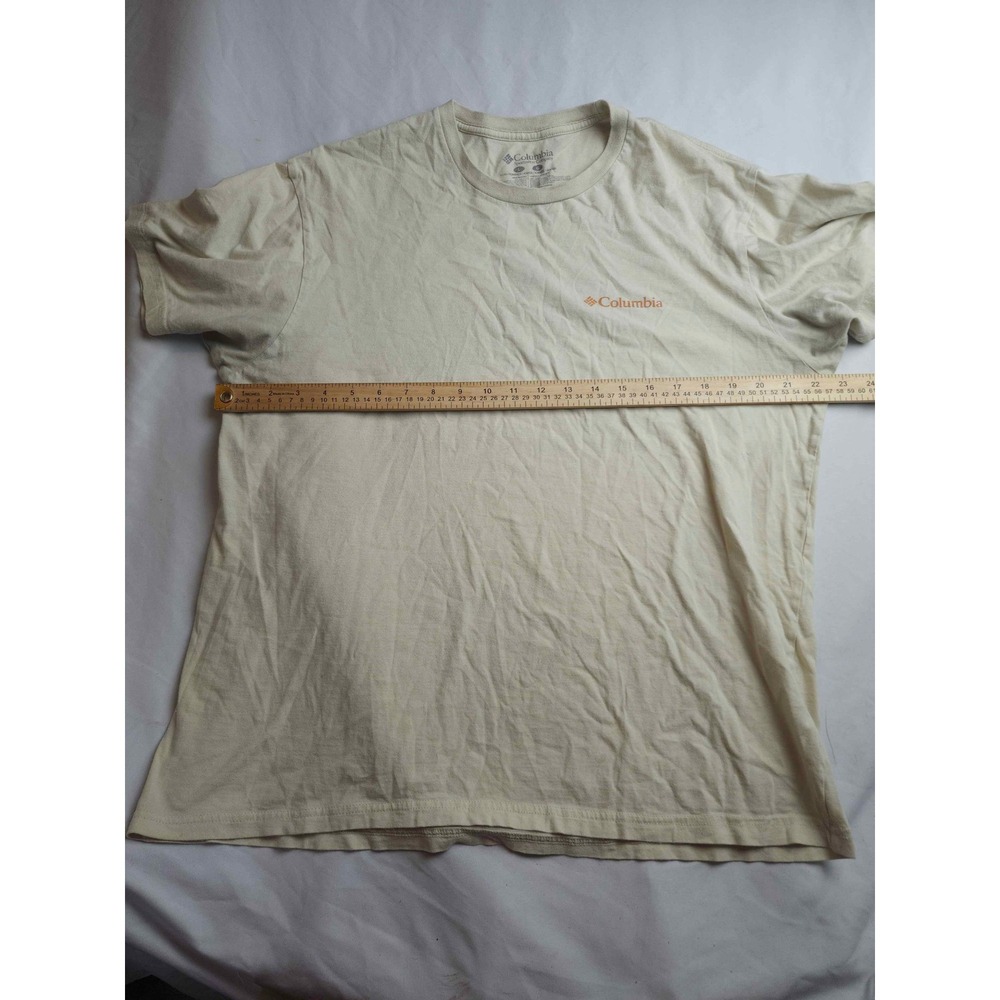 Columbia Mens Hide & Seek Champion Bigfoot‎ Graphic T-Shirt Beige Large - Picture 3 of 6